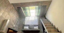 Modern 5-Bedroom Pool Villa Near Thepprasit Market