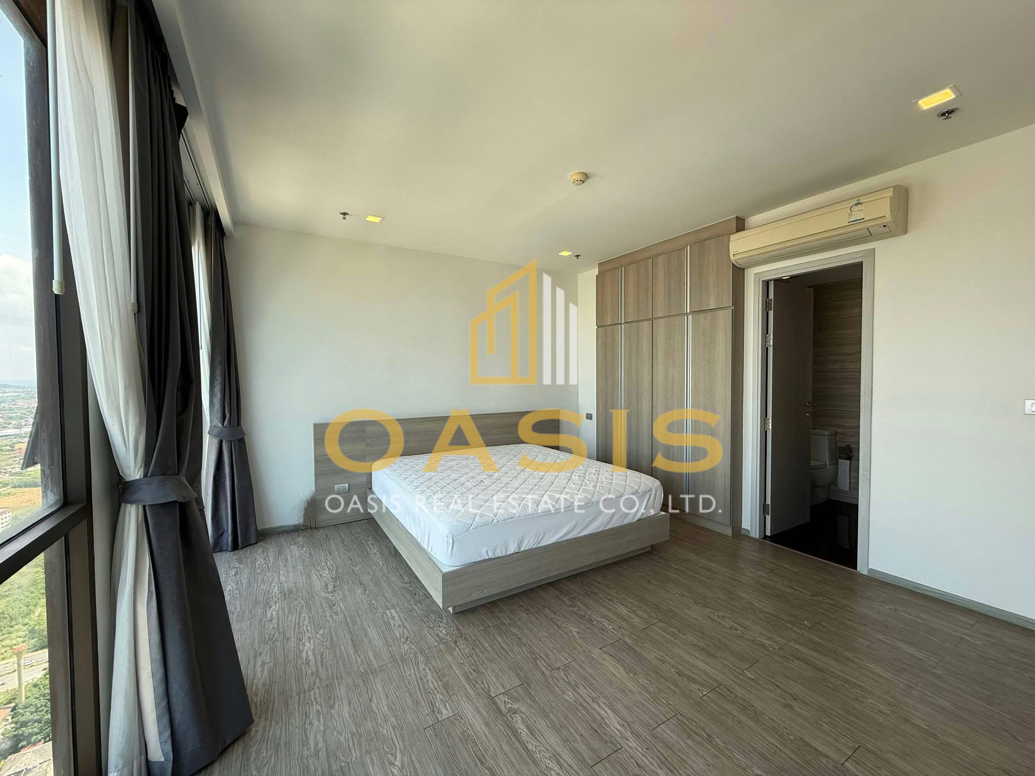 Cetus Beachfront Pattaya ,a high-rise luxury condominium located right on Jomtien Beach