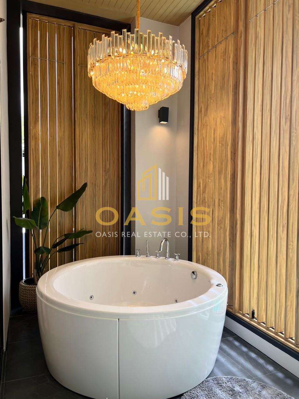 Luxury Pool Villa for Sale — Prestigious Living in Pattaya