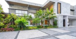 Luxury Pool Villa for Sale — Prestigious Living in Pattaya