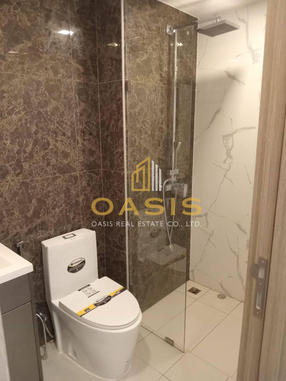 Arcadia Beach Continental-beautiful city view and a comfortable living space in a prime location of Pattaya.