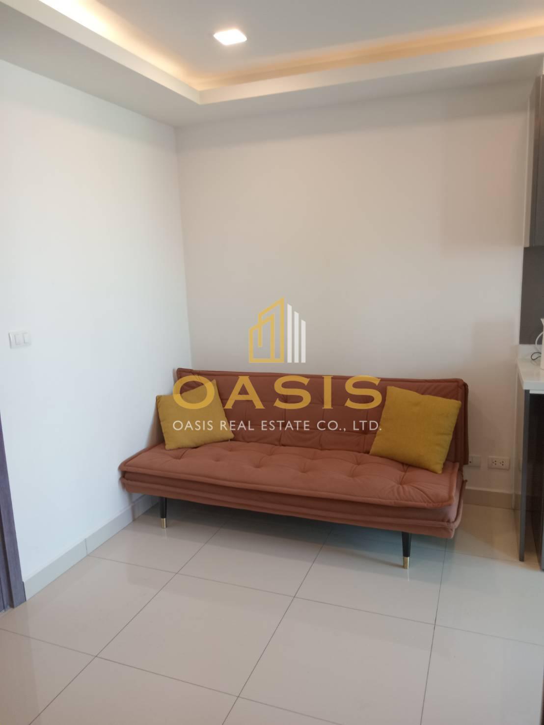 Arcadia Beach Continental-beautiful city view and a comfortable living space in a prime location of Pattaya.