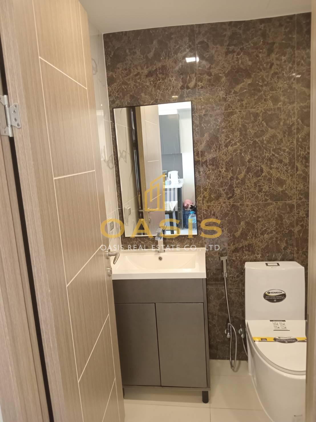 Arcadia Beach Continental-beautiful city view and a comfortable living space in a prime location of Pattaya.