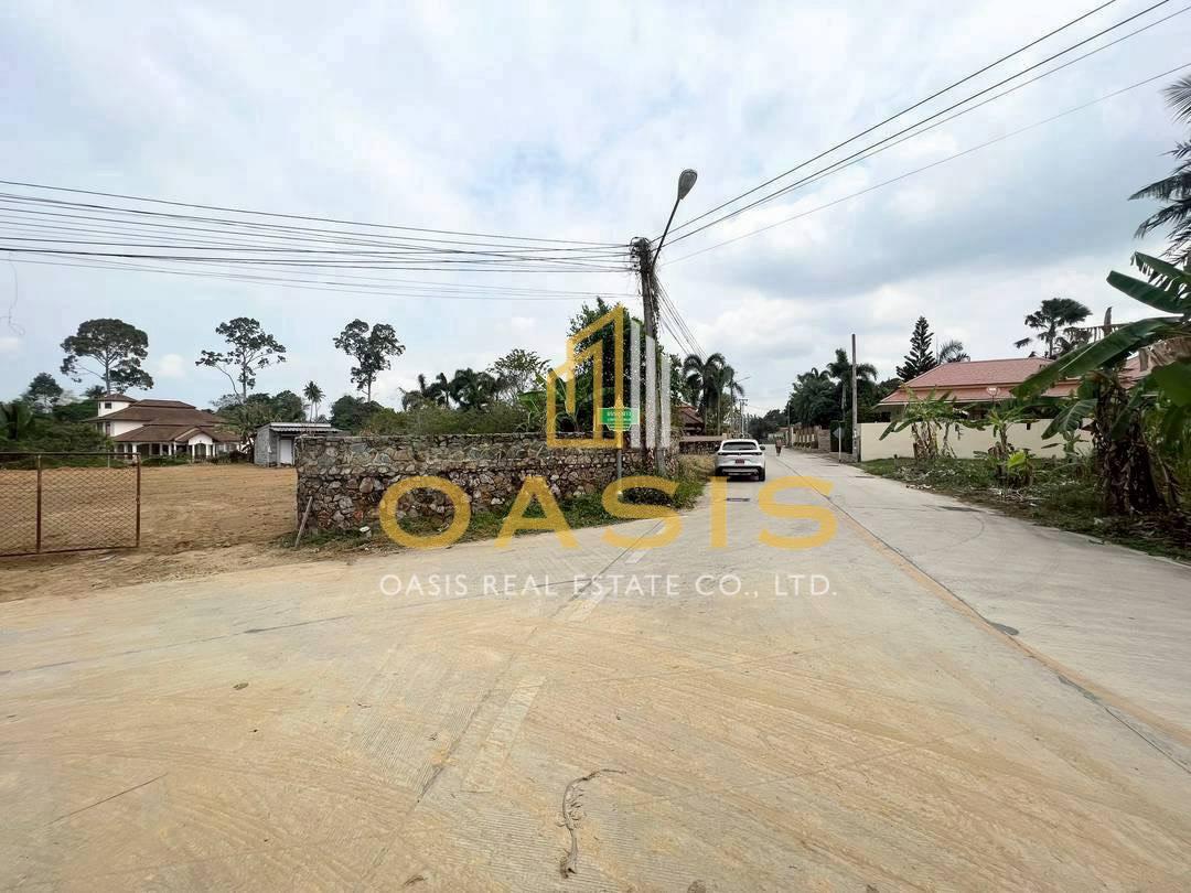 Prime Land for Sale – Scenic Views & Exceptional Location