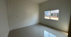 Ready-to-Move-In Single House with Complete Functions on 50 sq.wah Land