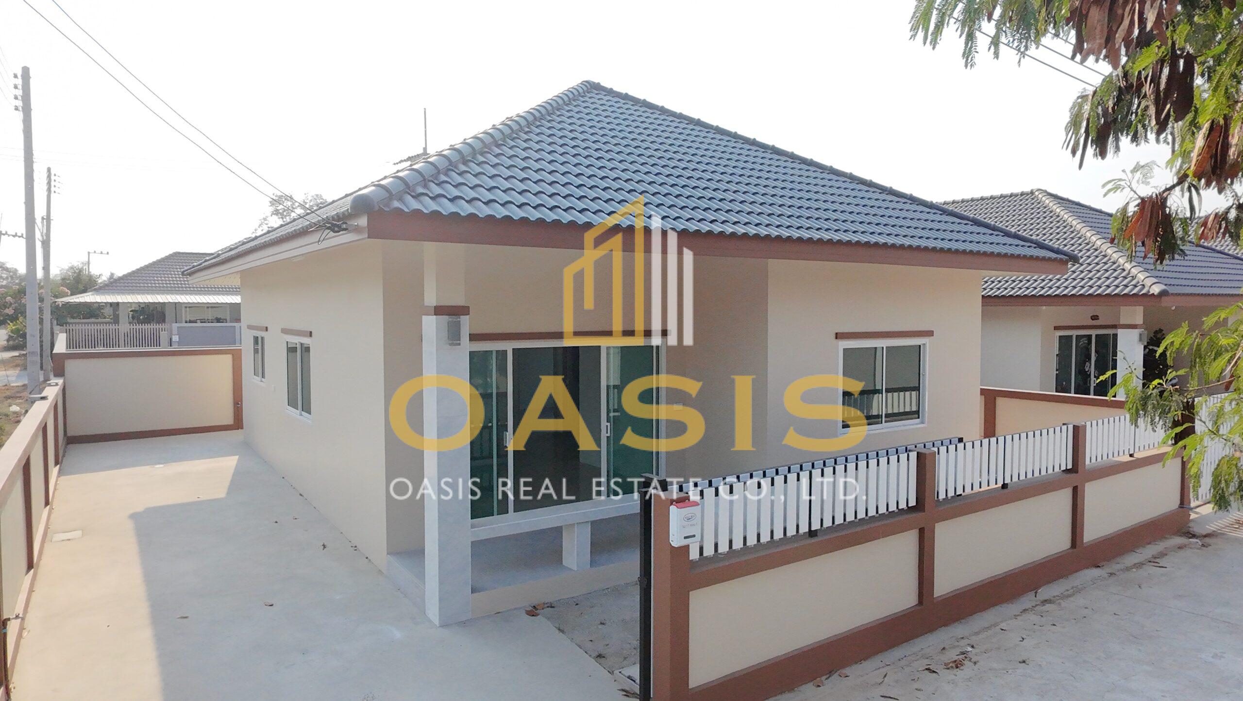 Ready-to-Move-In Single House with Complete Functions on 50 sq.wah Land