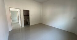 Ready-to-Move-In Single House with Complete Functions on 50 sq.wah Land