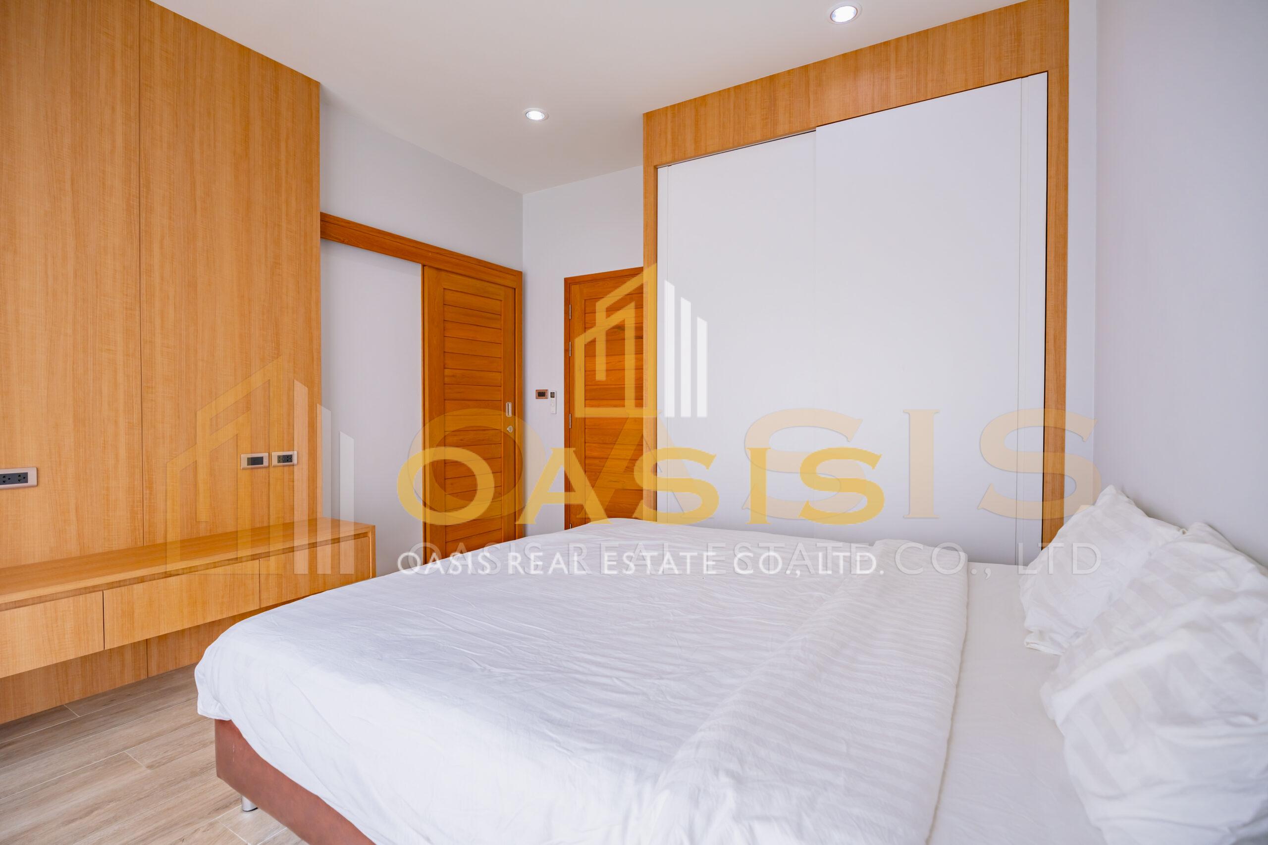 Modern Pool Villa in Baan Pattaya 6 for sale
