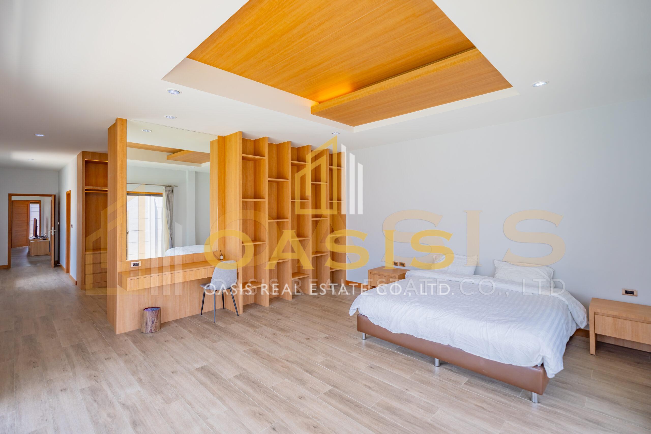 Modern Pool Villa in Baan Pattaya 6 for sale