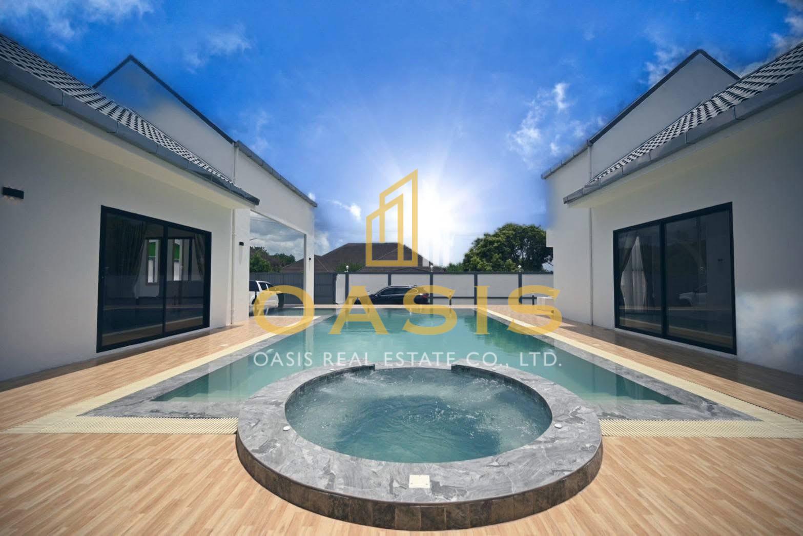 Luxury 4 Bedroom Pool villa Phonenix Golf Course for sale