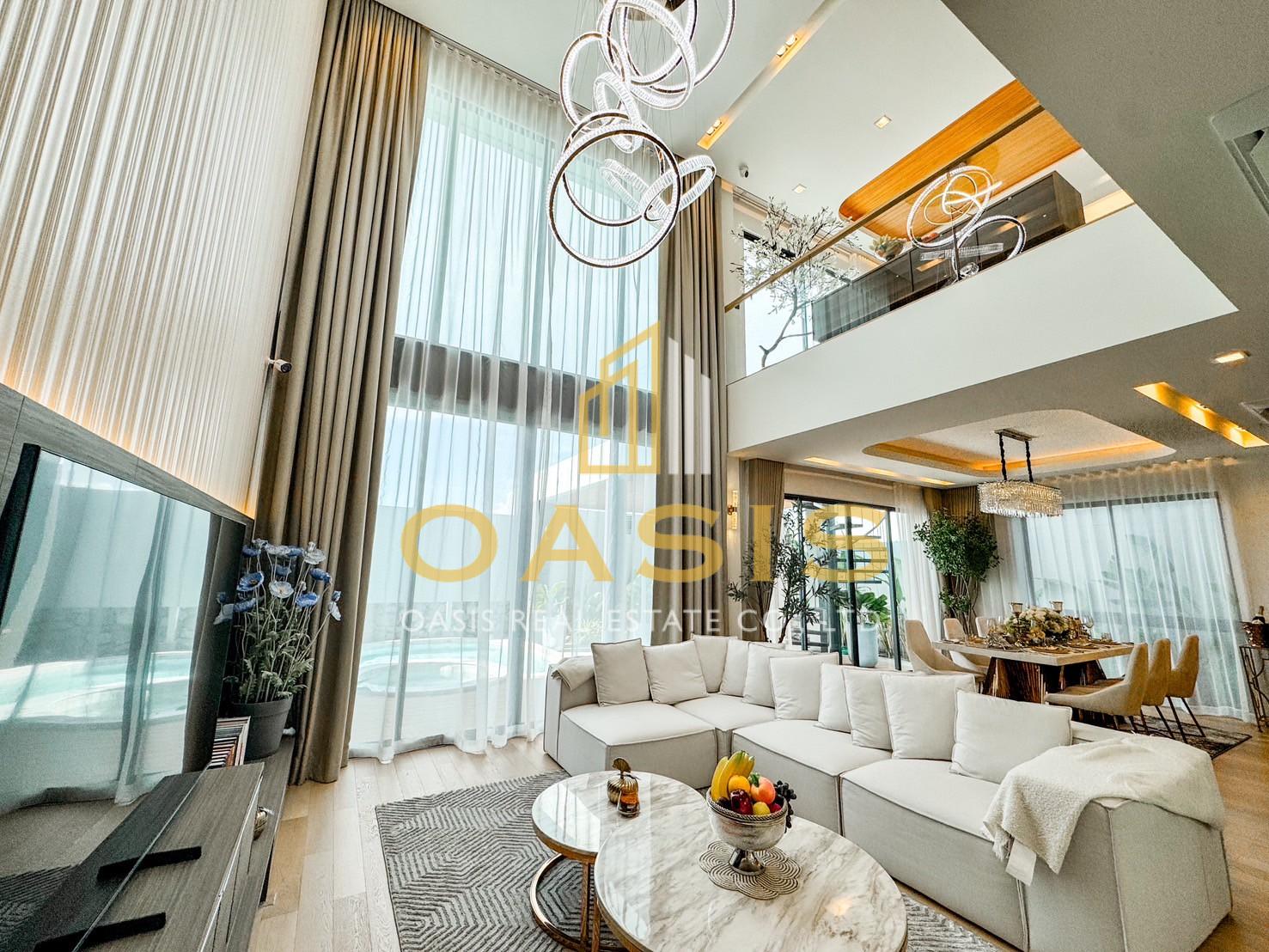 Exclusive Luxury Villas on a Scenic Hillside