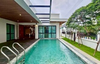 Newly Built 2-Storey Pool Villa for Sale Near By Jomtien Beach