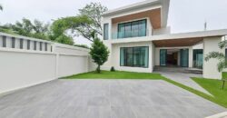 Newly Built 2-Storey Pool Villa for Sale Near By Jomtien Beach