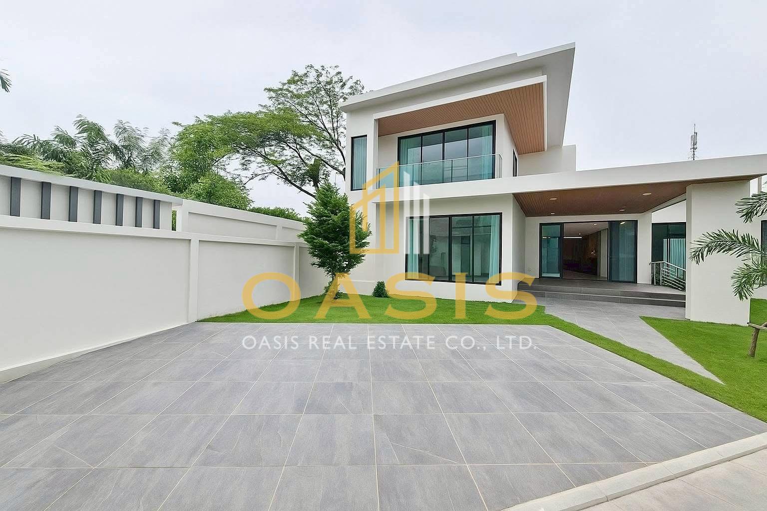 Newly Built 2-Storey Pool Villa for Sale Near By Jomtien Beach