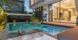 Two Luxurious Pool Villas located in the heart of Pattaya, Theprasit