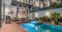 Two Luxurious Pool Villas located in the heart of Pattaya, Theprasit