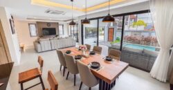 Prime Corner Pool Villa in Central Pattaya