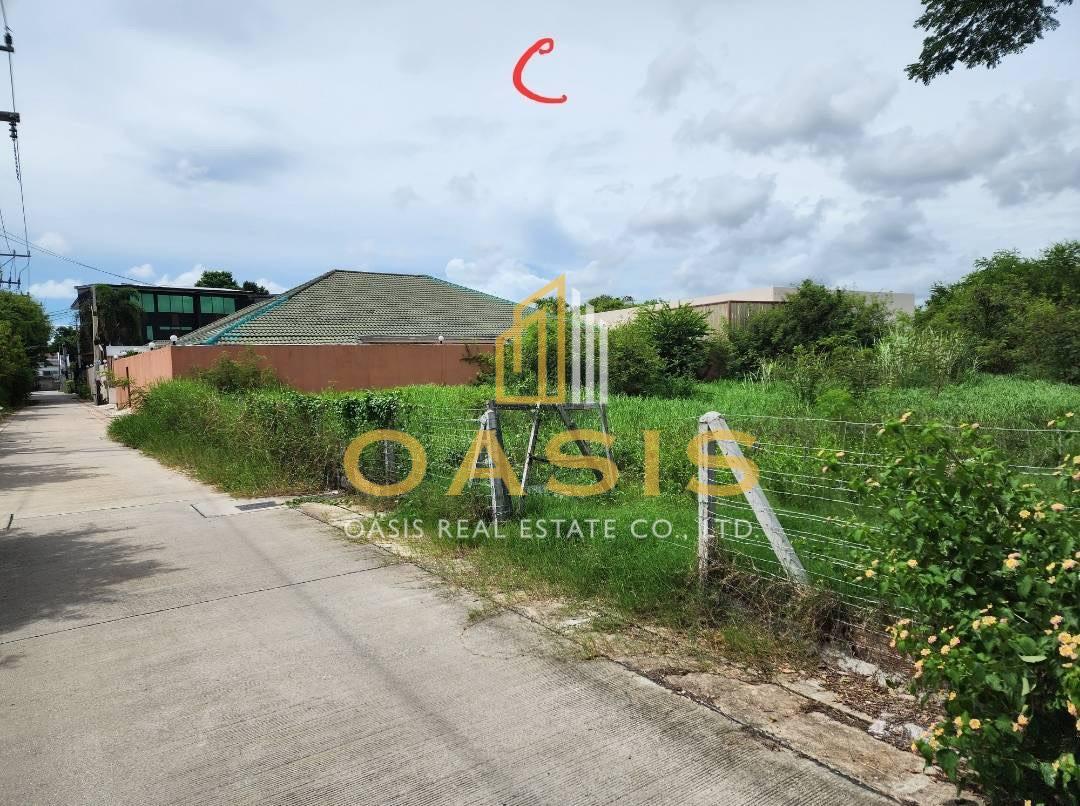 Premium Land for Sale on Chaiyapruek Soi 2, Pattaya