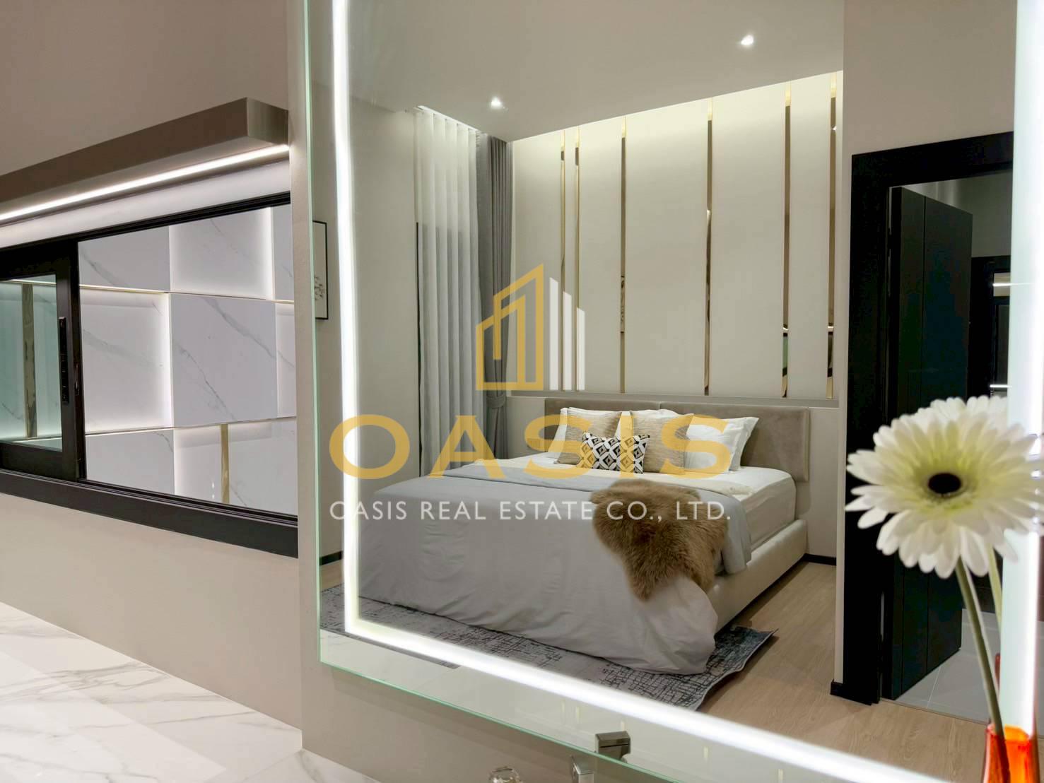 Luxury Modern Pool Villa – Ready to Move In | Fully Furnished