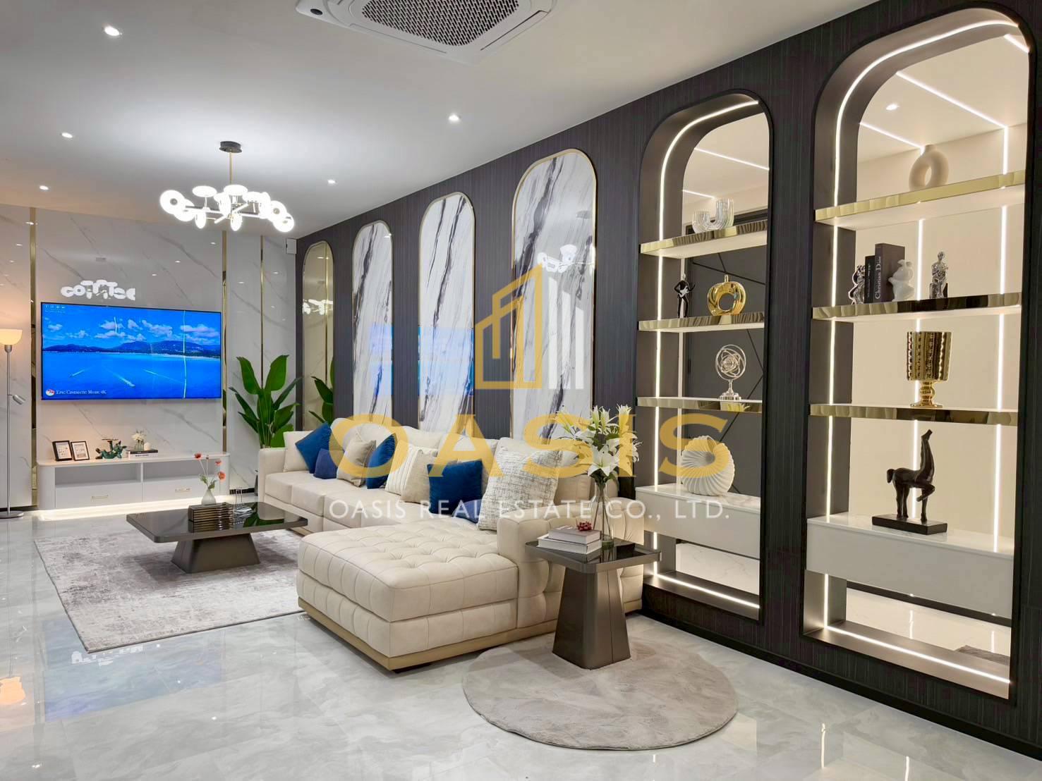 Luxury Modern Pool Villa – Ready to Move In | Fully Furnished