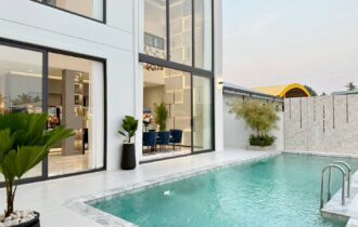 Luxury Modern Pool Villa – Ready to Move In | Fully Furnished