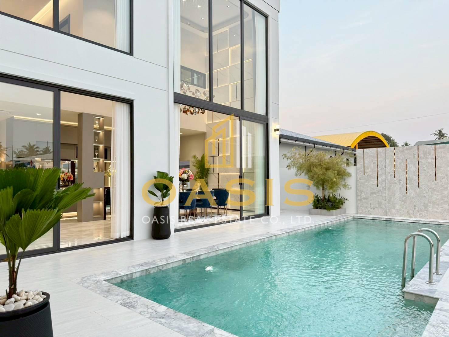 Luxury Modern Pool Villa – Ready to Move In | Fully Furnished