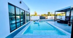 Luxury Pool villa for sale in Na Jomtien