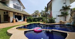 Hot Deal Pool Villa Compound in central Pattaya