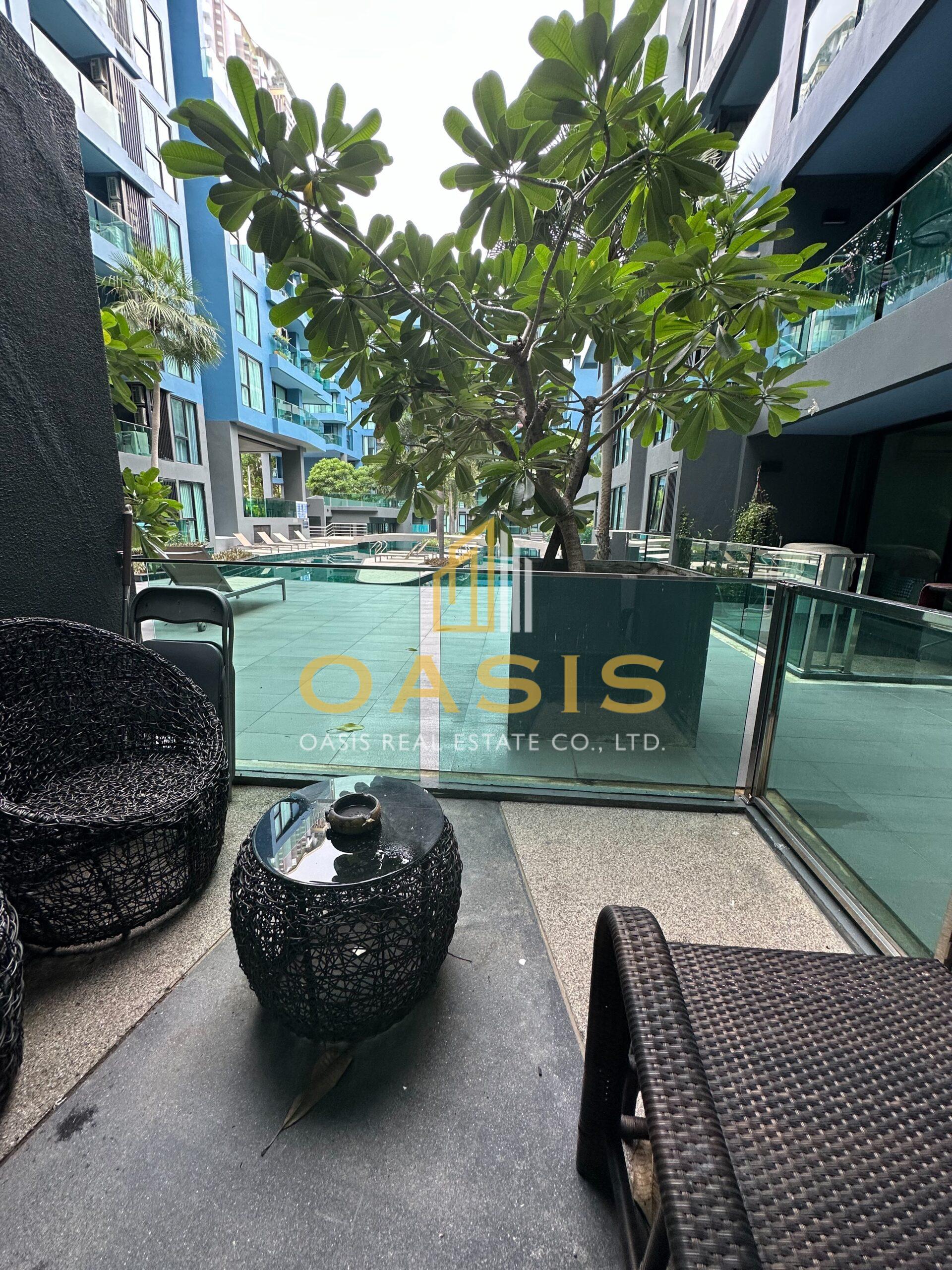  Acqua Condominium – Pool Access Unit for Sale