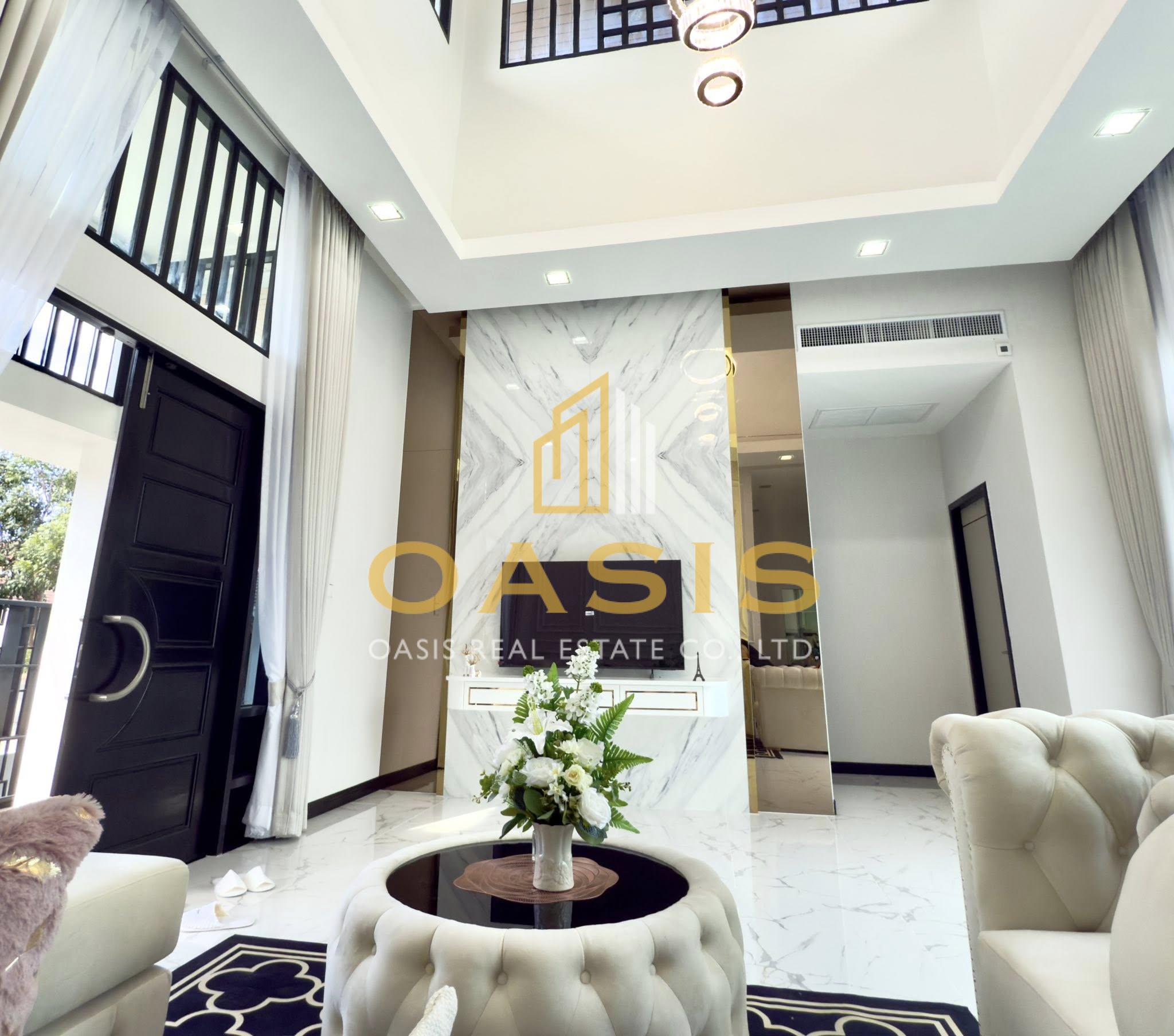 Luxury House for Sale in Baan Sirisa 16