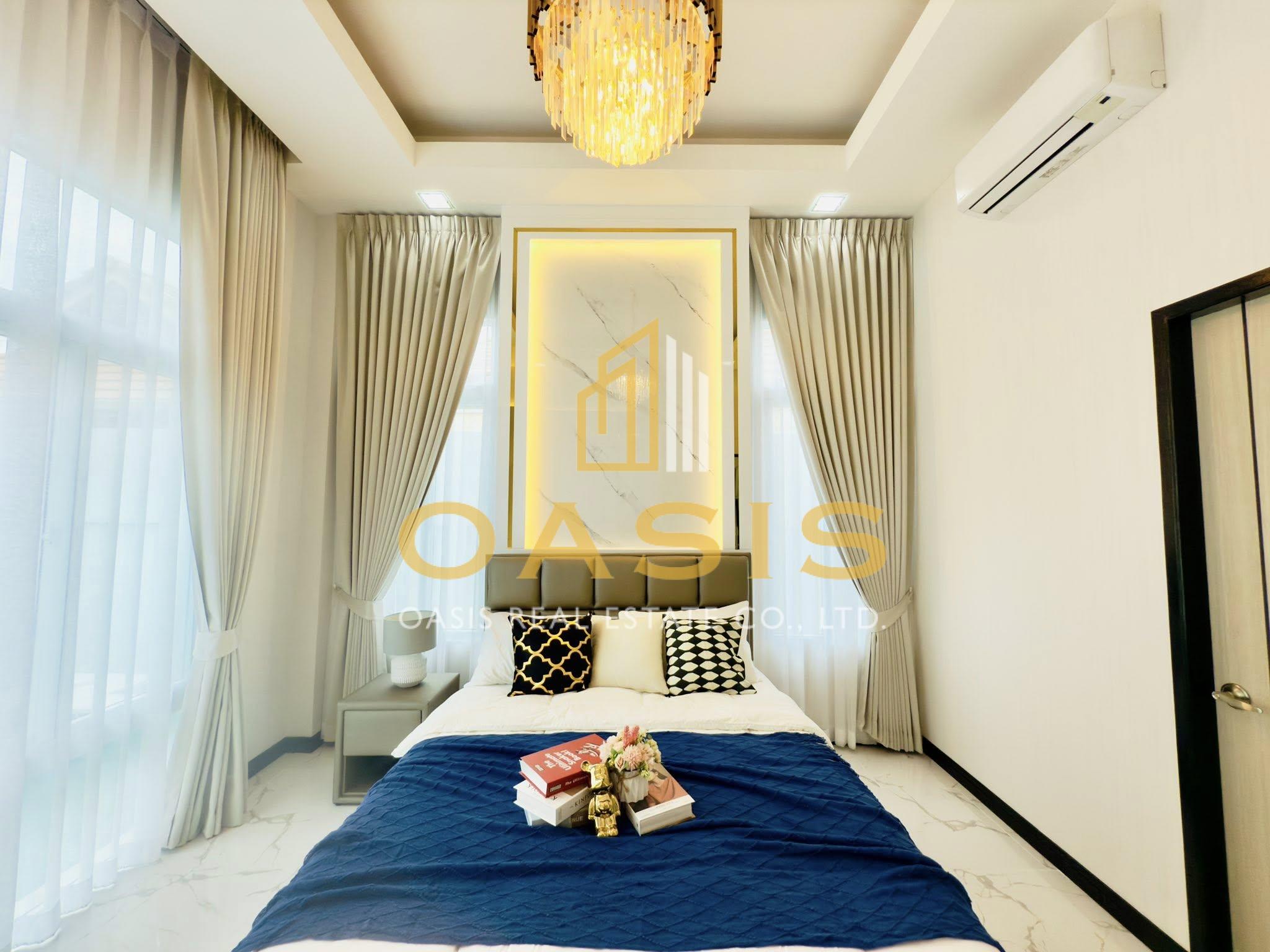 Luxury House for Sale in Baan Sirisa 16