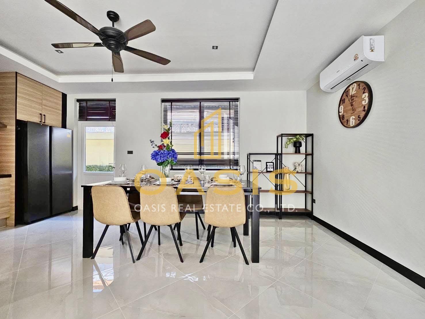 Luxury Pool Villa For Sale  Whispering Palms, Mabprachan