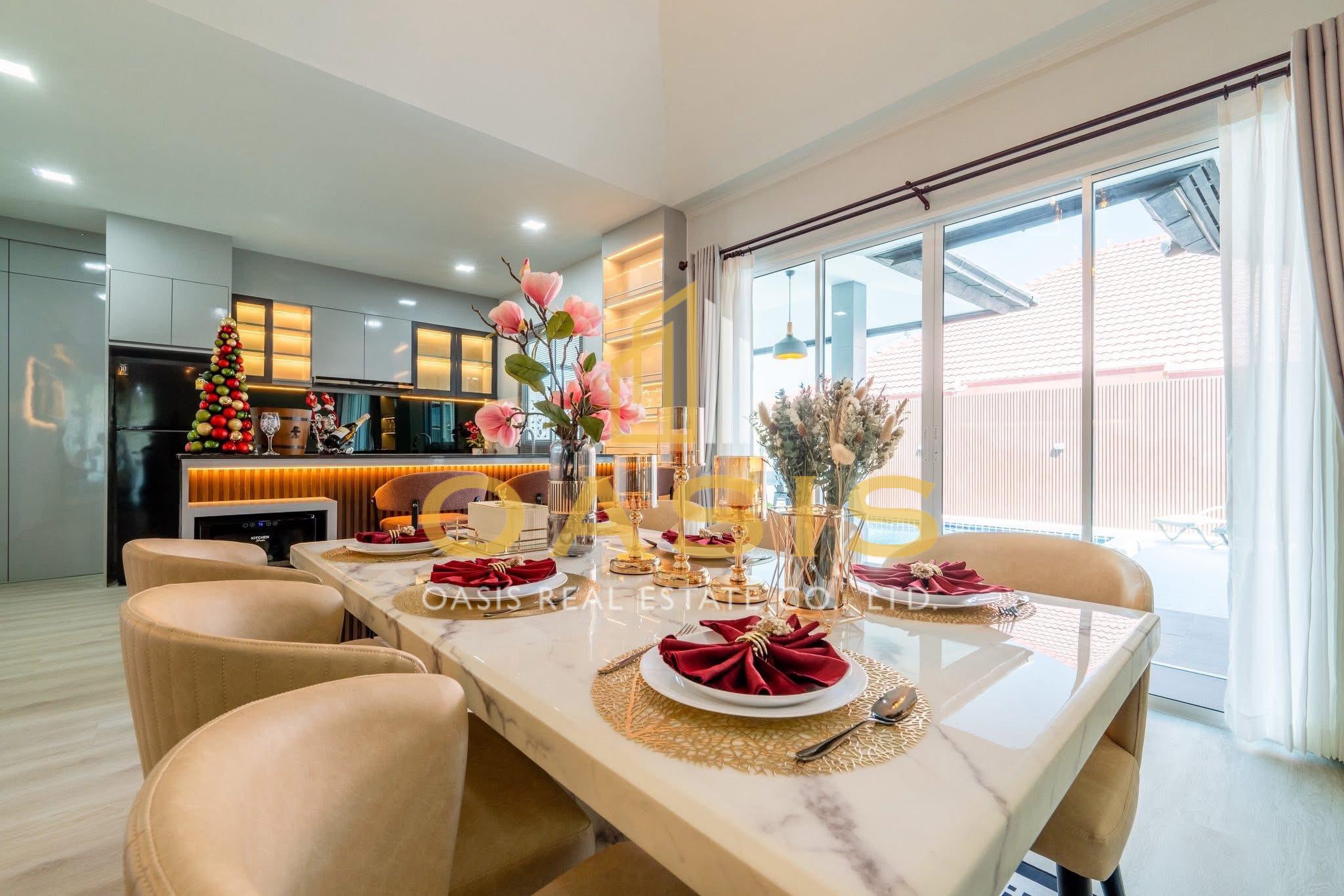 Beautiful Modern Luxury Home for Sale Pattaya Hill Village 2