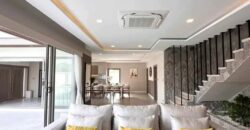 Luxury Modern Style Pool Villa for Sale in Huai Yai Luxury Modern Style Pool Villa for Sale in Huai Yai