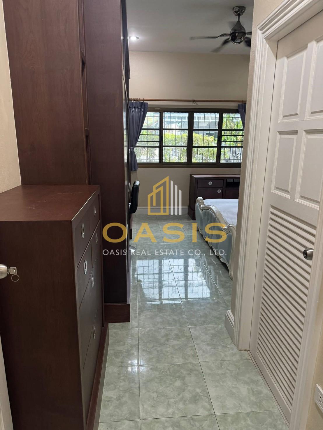 Single-Story House in Phonthep Garden Ville for sale