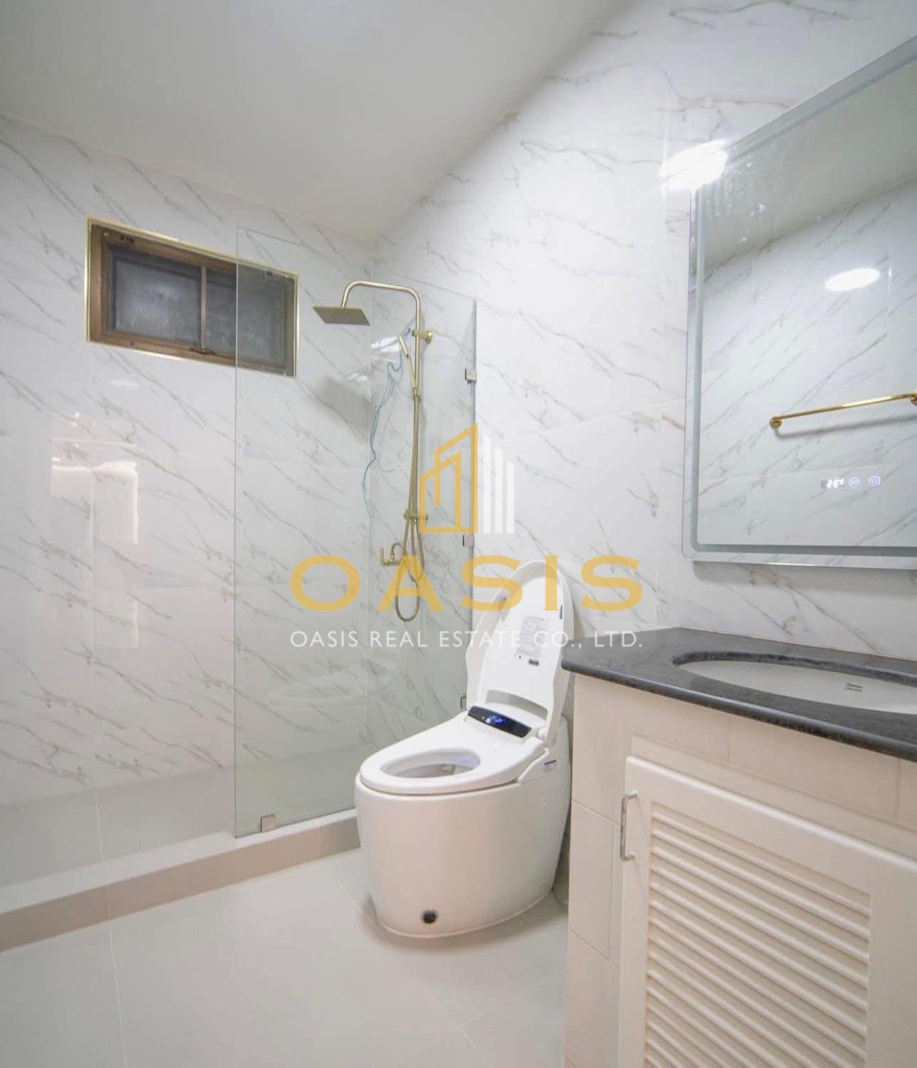 Stunning Single-Storey House for sale