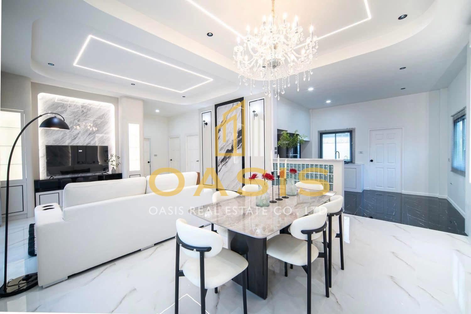 Stunning Single-Storey House for sale