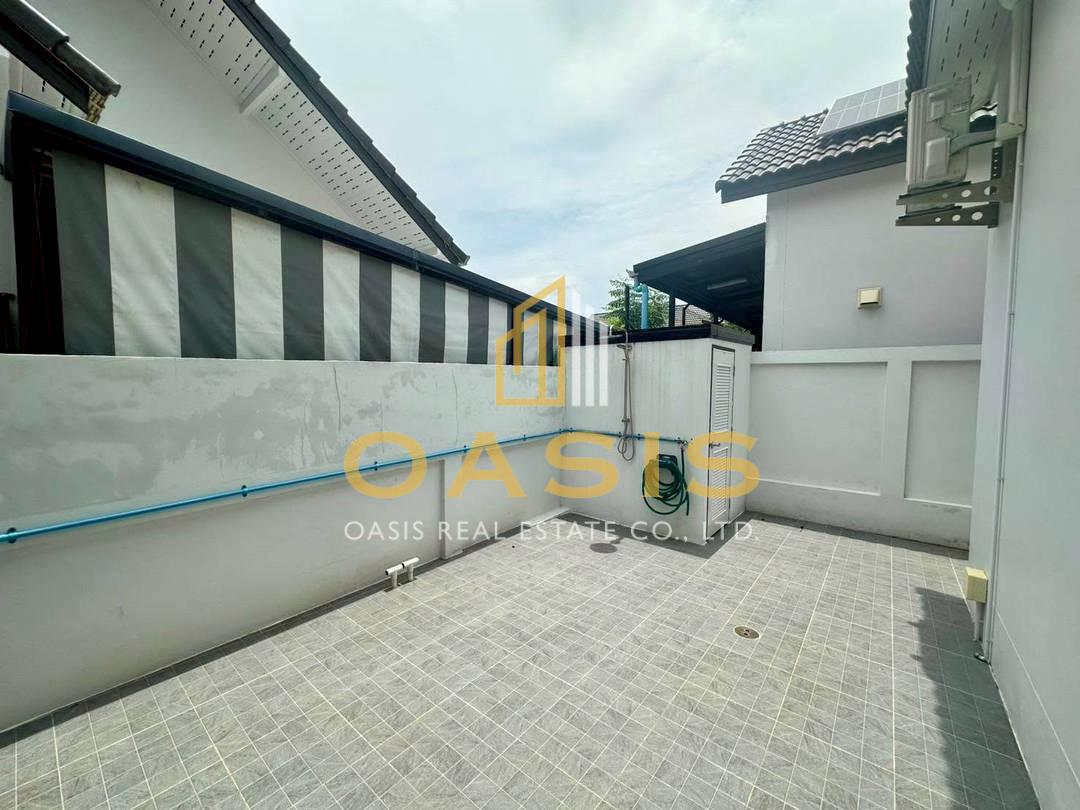 Charming Pool Villa Near Mabprachan Reservoir For Sale