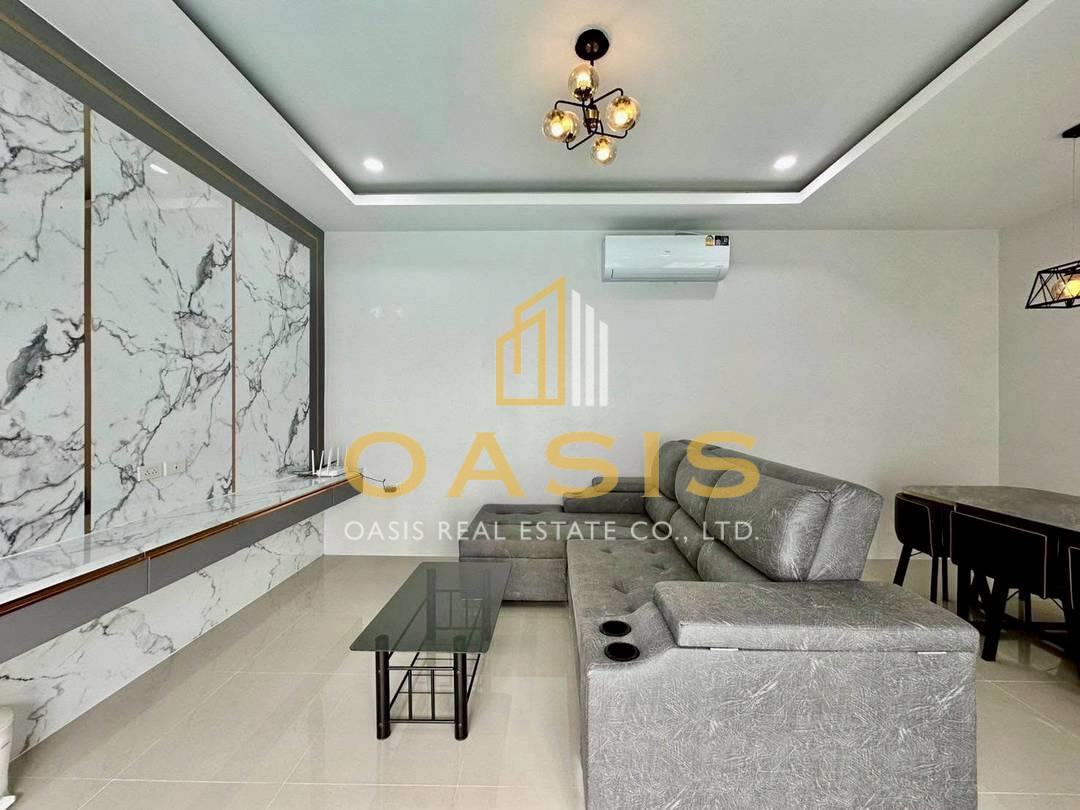 Charming Pool Villa Near Mabprachan Reservoir For Sale