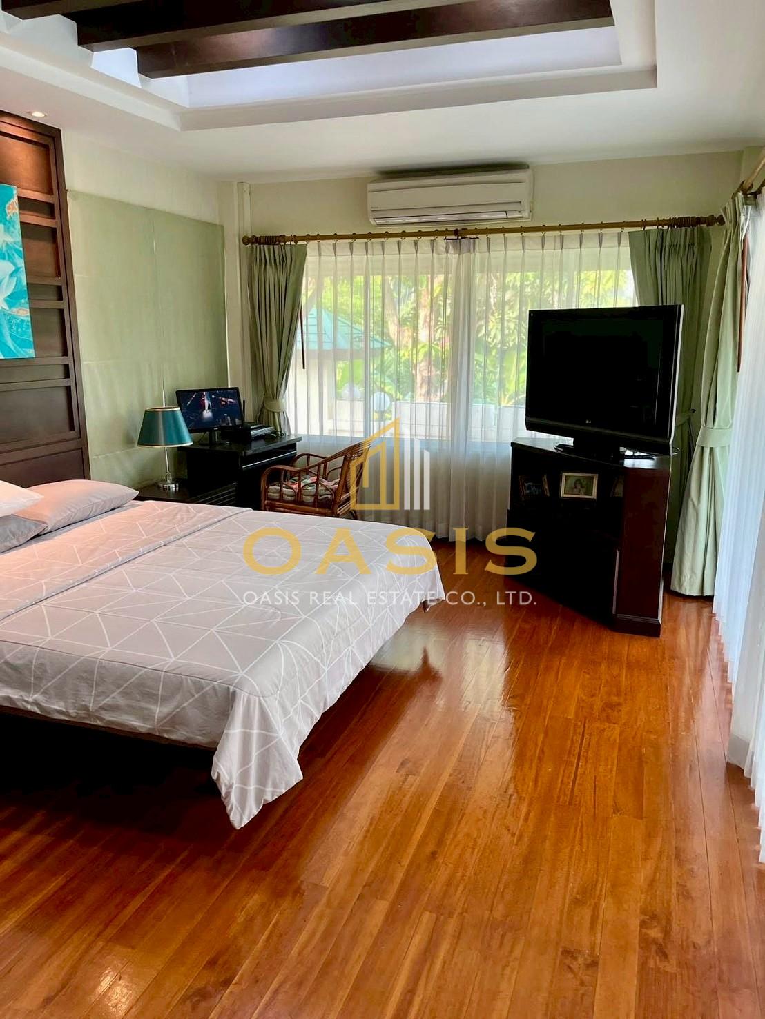 Luxury Pool Villa for Sale