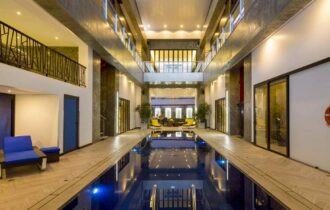 Ultra Luxury 6 bedroom pool villa for sale on Pratumnak soi 5