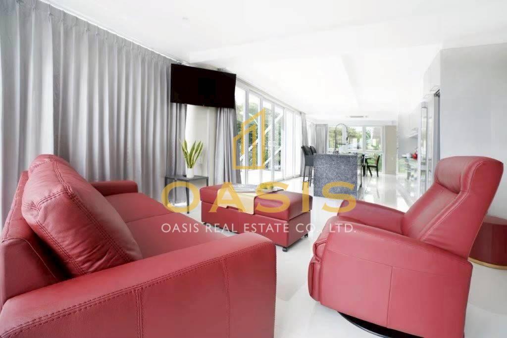 Commercial Luxury Apartment Building for Sale in Pratumnak Soi 5