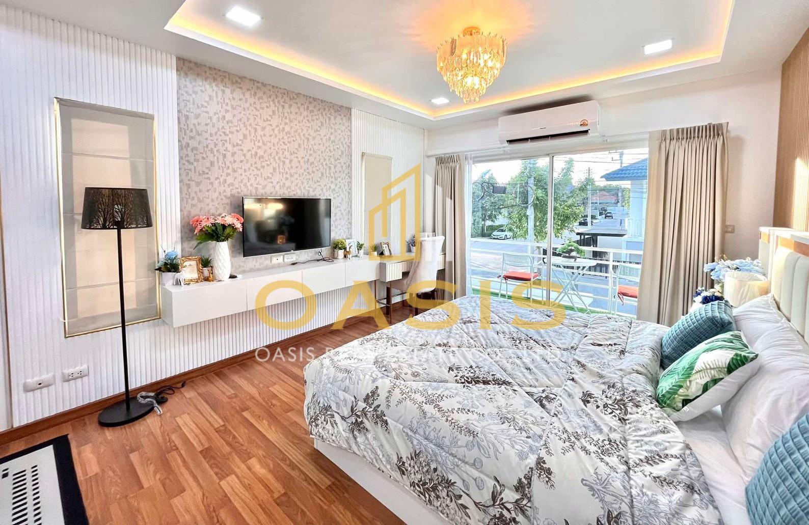 Urgent Sale! 2-Storey Detached Corner House in  Pruksa Nara Village