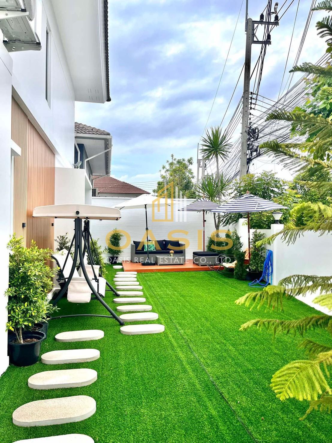 Urgent Sale! 2-Storey Detached Corner House in  Pruksa Nara Village