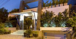 Ultra Luxury 6 bedroom pool villa for sale on Pratumnak soi 5