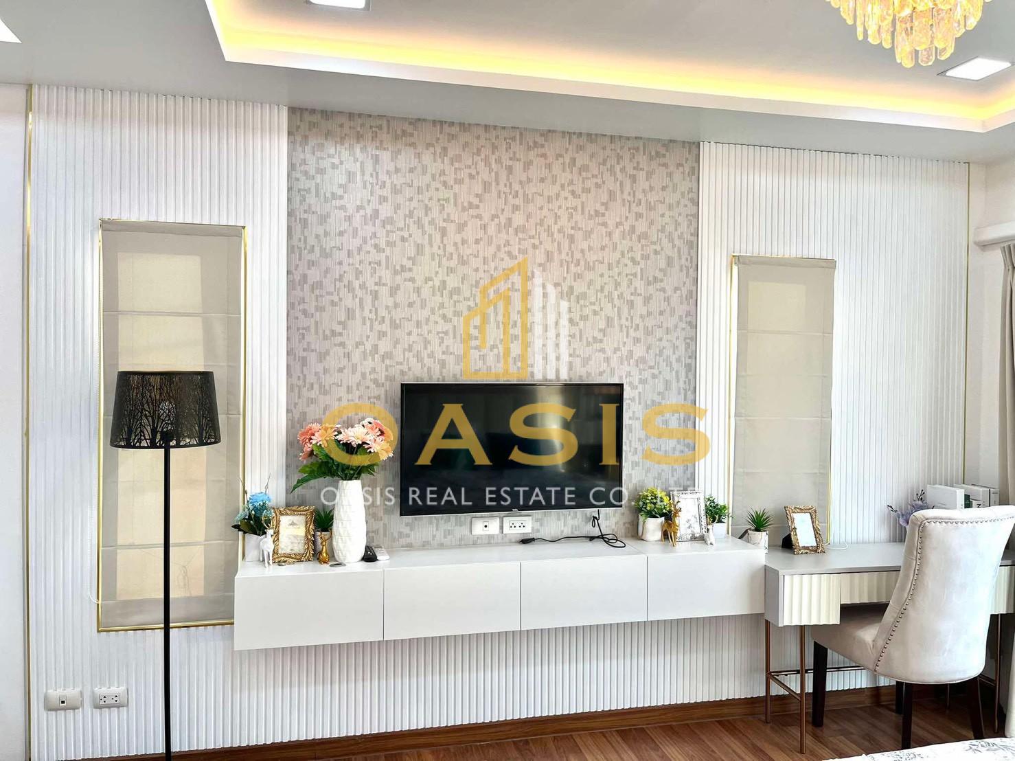 Urgent Sale! 2-Storey Detached Corner House in  Pruksa Nara Village