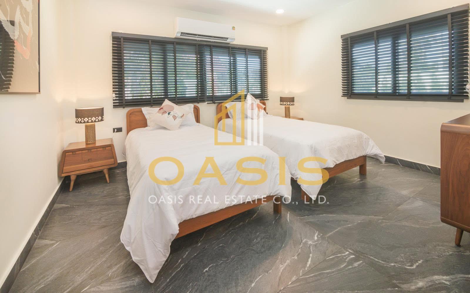 Stunning New Build in Mabprachan Lake – The Village Horseshoe Point FOR SALE