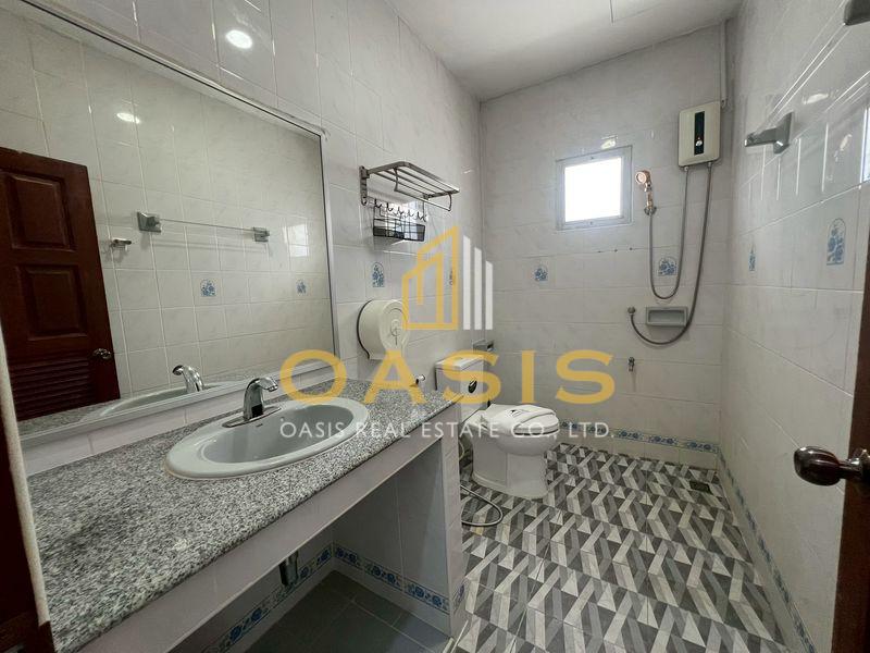 Pool Villa near Jomtien Beach for Sale or Rent