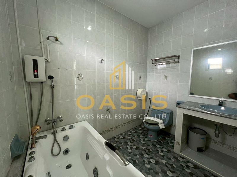 Pool Villa near Jomtien Beach for Sale or Rent