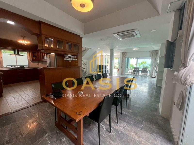 Pool Villa near Jomtien Beach for Sale or Rent